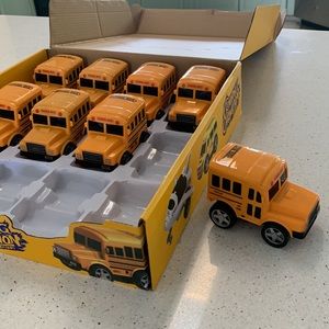 8 Pack of Chubby School Bus Toy - Ideal Party Favors Gift for Kids 🚌
